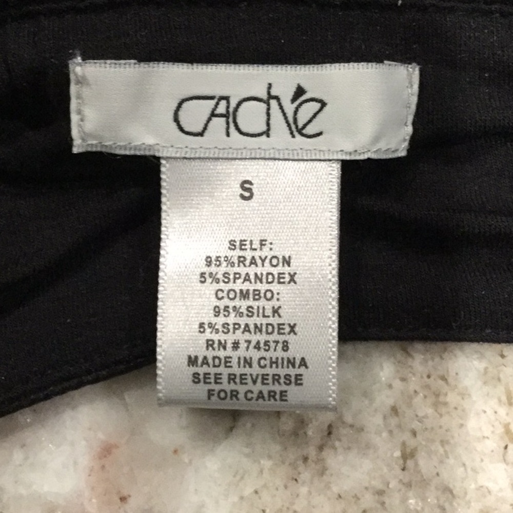 Cache tank top - Picture 3 of 5